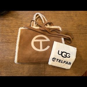 UggxTelfar Medium Sherpa Bag